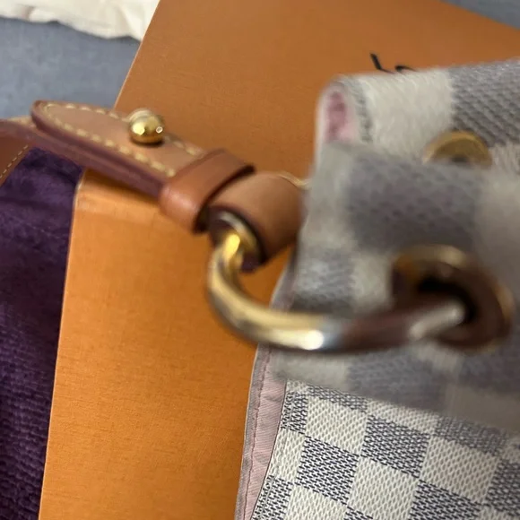 Louis Vuitton Damier Azur Graceful PM - Picture 10 of 10